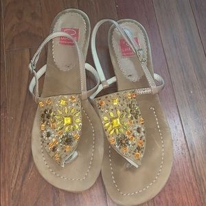 Oscar yellow studded sandals